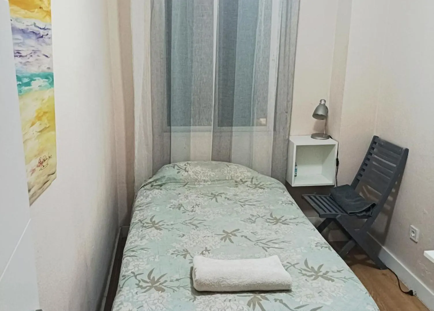 Habitaciones En Apartamento Compartido Delicias Room Cerca Del Mar, Aeropuerto, Ave Y Metro Malaga Homestay